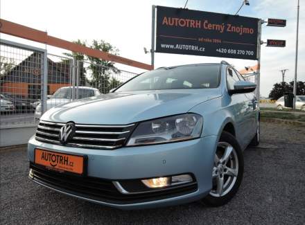 Volkswagen - Passat