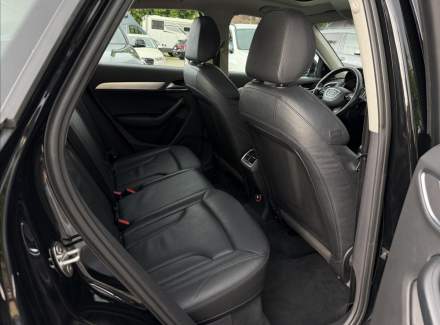 Audi - Q3