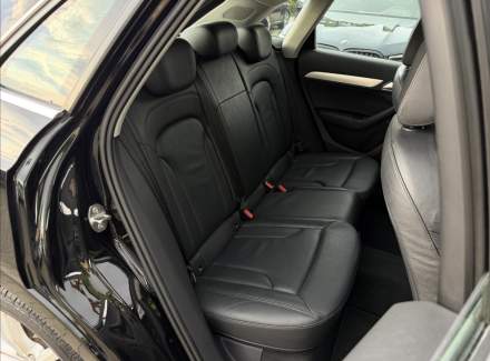 Audi - Q3