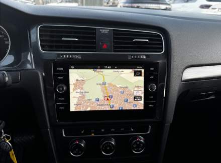 Volkswagen - Golf