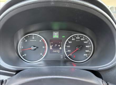 Mitsubishi - L 200
