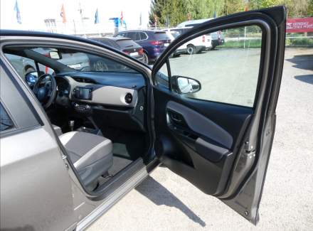Toyota - Yaris