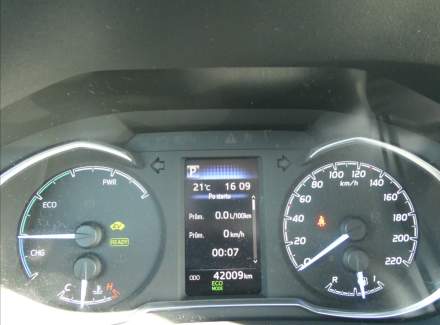 Toyota - Yaris