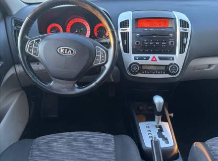 Kia - Cee'd