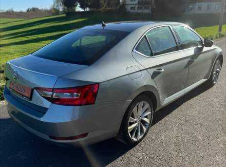 Škoda - Superb