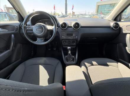 Audi - A1