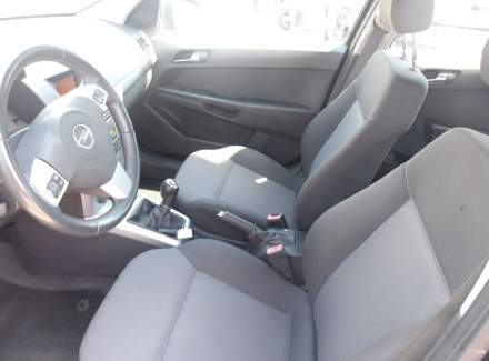 Opel - Astra