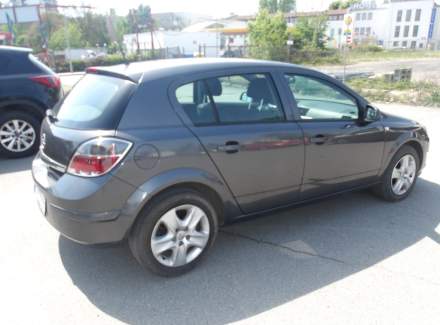 Opel - Astra