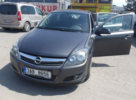 Opel - Astra