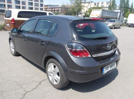 Opel - Astra