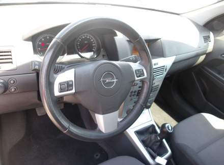 Opel - Astra