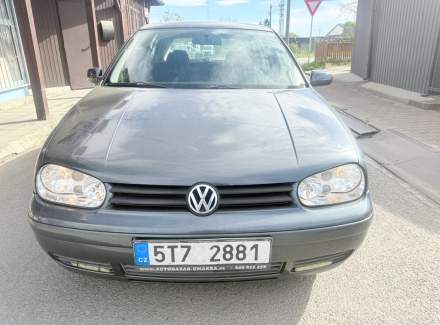 Volkswagen - Golf