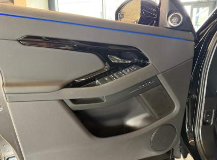 Land Rover - Range Rover Evoque