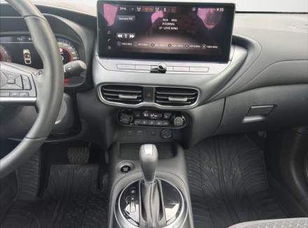 Nissan - Juke