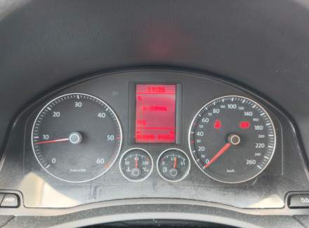 Volkswagen - Golf