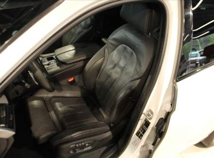 BMW - X6