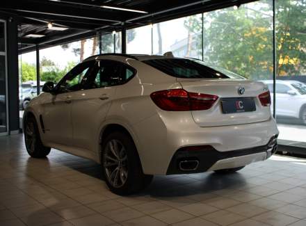 BMW - X6