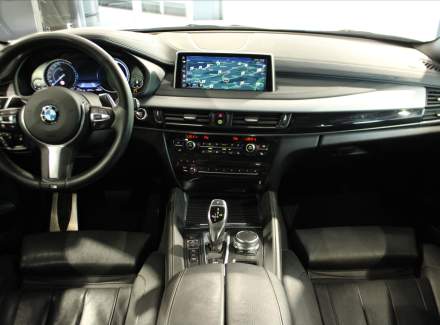 BMW - X6