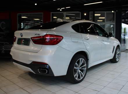 BMW - X6