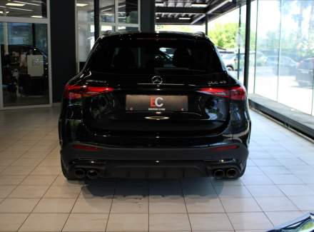 Mercedes-Benz - GLC