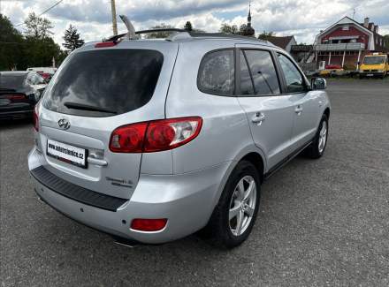 Hyundai - Santa FE