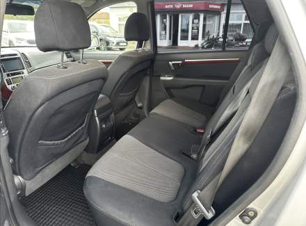 Hyundai - Santa FE