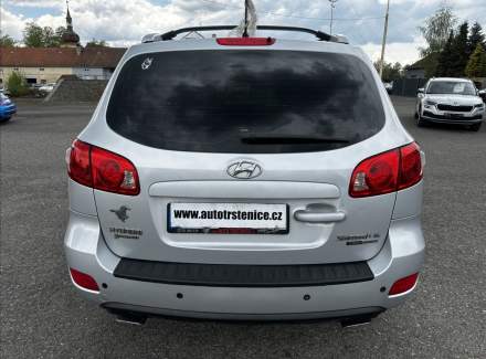 Hyundai - Santa FE