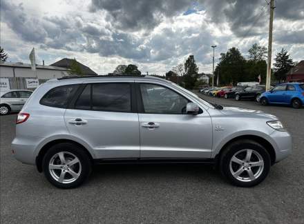 Hyundai - Santa FE