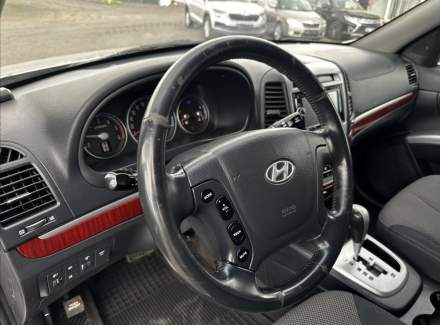 Hyundai - Santa FE