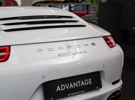 Porsche - 911