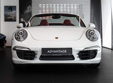 Porsche - 911