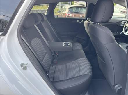 Kia - Cee'd