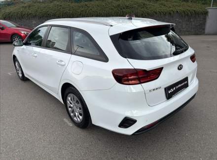 Kia - Cee'd