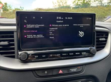 Kia - Cee'd
