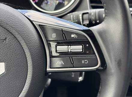 Kia - Cee'd