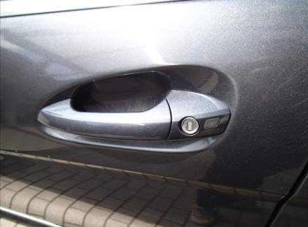 Mercedes-Benz - C-class
