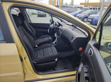 Peugeot - 307