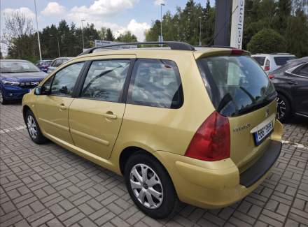 Peugeot - 307