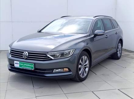 Volkswagen - Passat