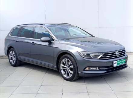 Volkswagen - Passat