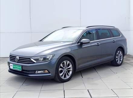 Volkswagen - Passat