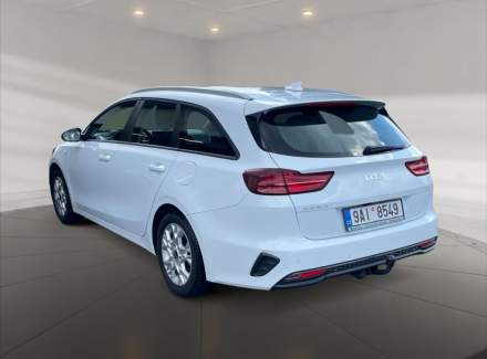 Kia - Cee'd