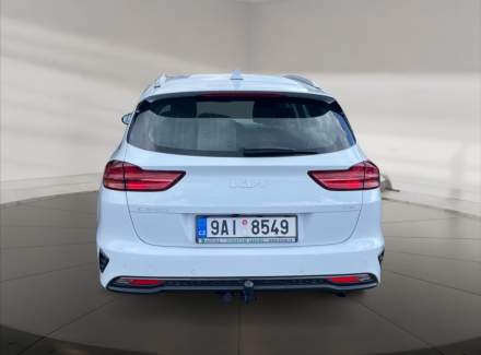Kia - Cee'd
