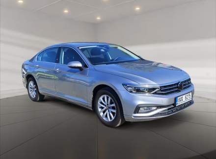 Volkswagen - Passat