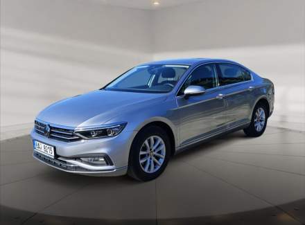 Volkswagen - Passat