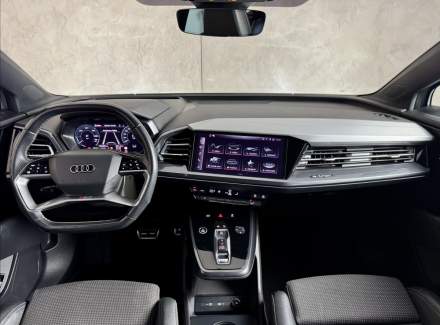 Audi - Q4 e-tron