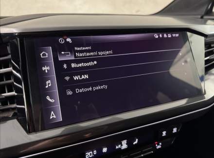 Audi - Q4 e-tron