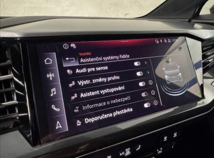 Audi - Q4 e-tron