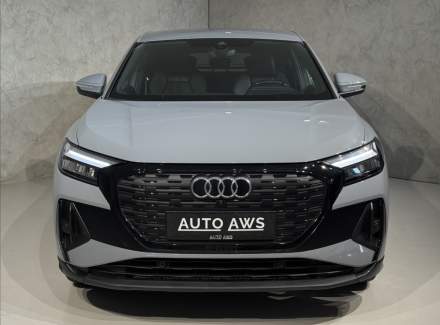 Audi - Q4 e-tron