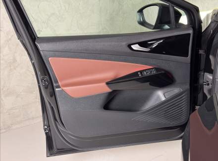 Volkswagen - ID.5